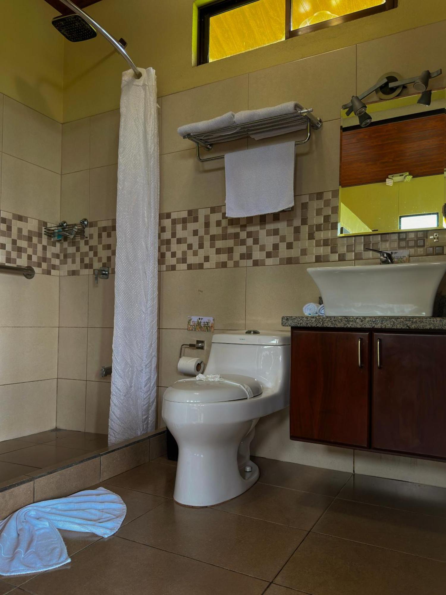 Arenal Roca Suites Ла Фортуна Экстерьер фото